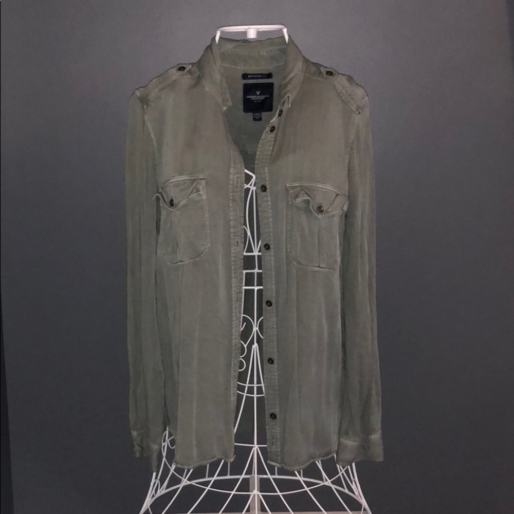 Boyfriend fit button up (distressed navy green)